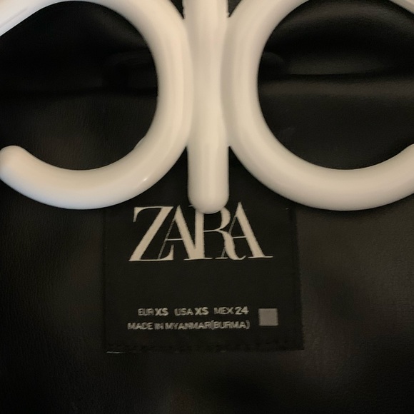 Zara winter coat faux leather. - Picture 3 of 3